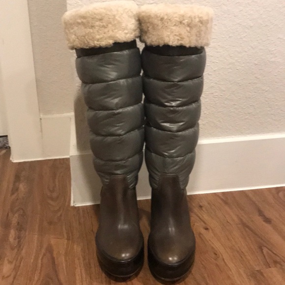 Moncler Shoes - Moncler boots wedge quilted Brand New